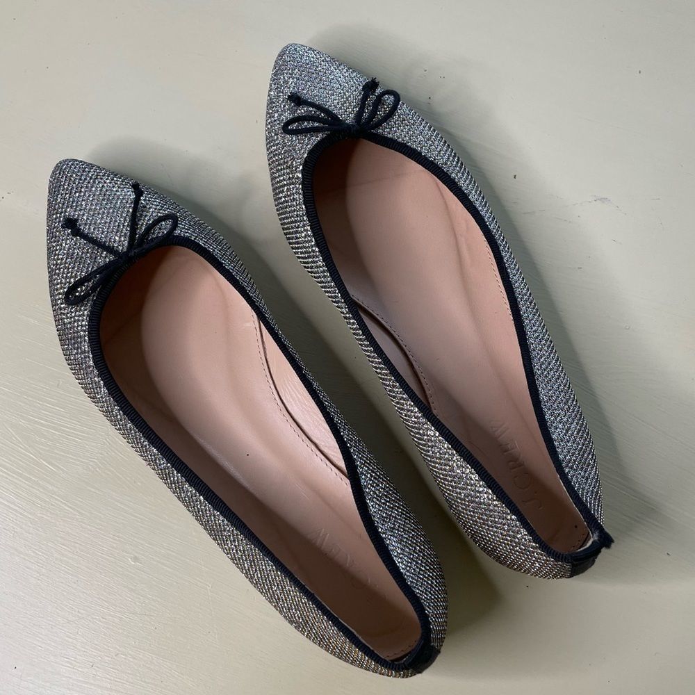 J. Crew Silver Metallic Silver Studded Pointed Toe Flats E0299 with bow